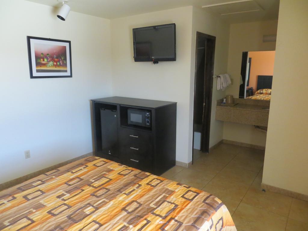 Bayshore Motel La Porte Phòng bức ảnh
